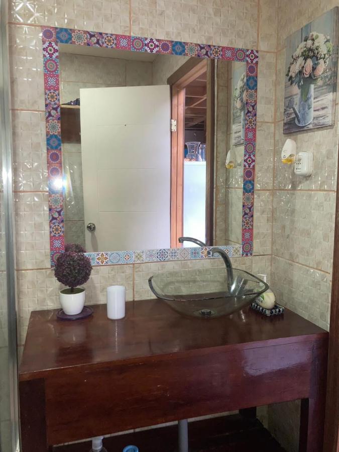 Ausvia Cabanas Tinajas Y Spa Hornopiren Ngoại thất bức ảnh